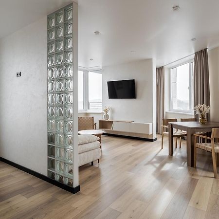 77 Views Apartments By Inshi Lviv Extérieur photo