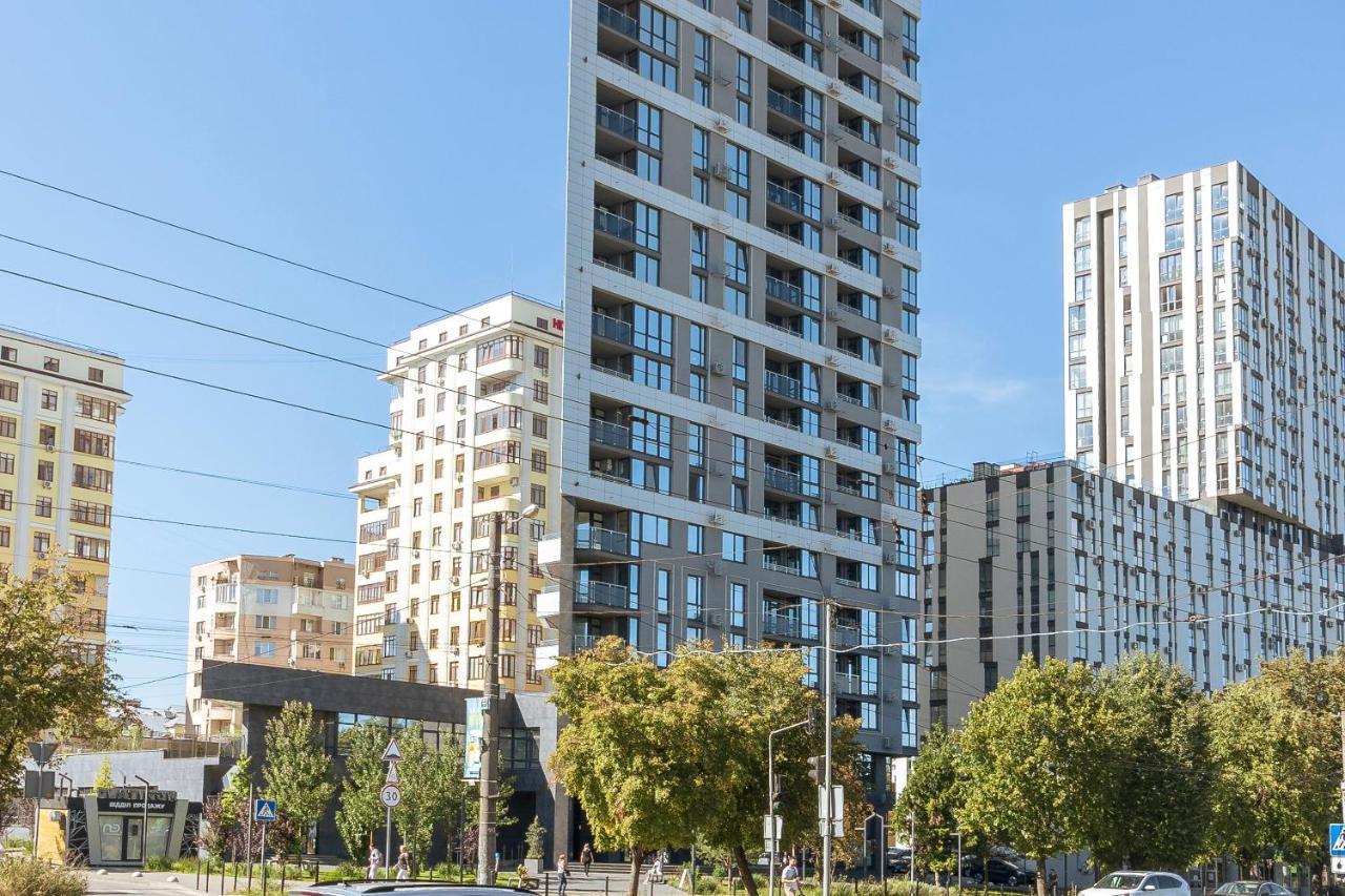 77 Views Apartments By Inshi Lviv Extérieur photo