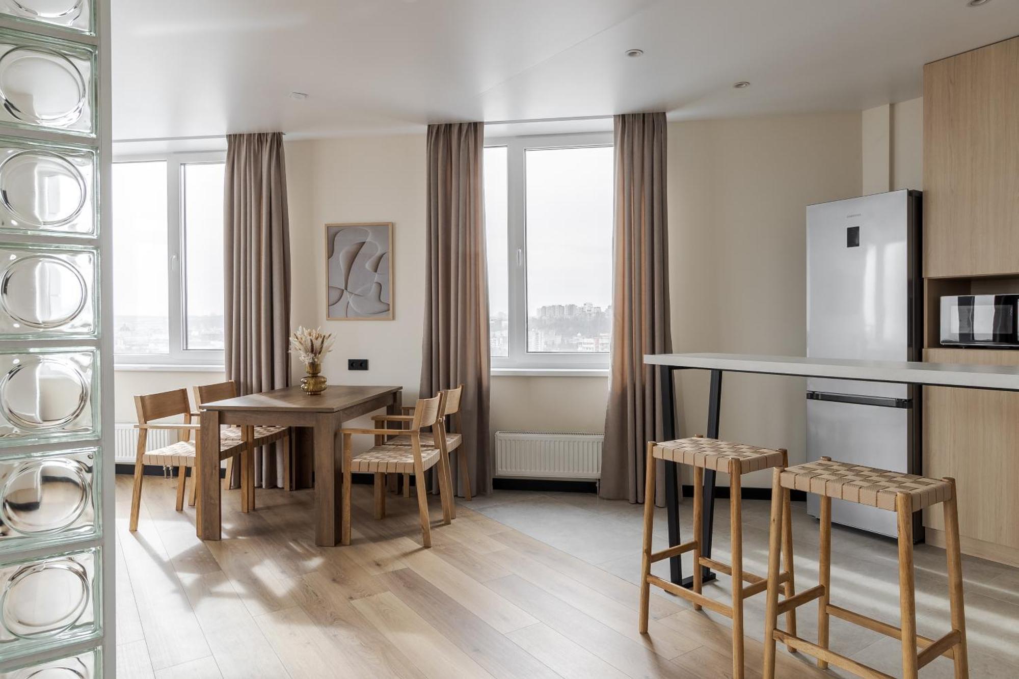 77 Views Apartments By Inshi Lviv Extérieur photo