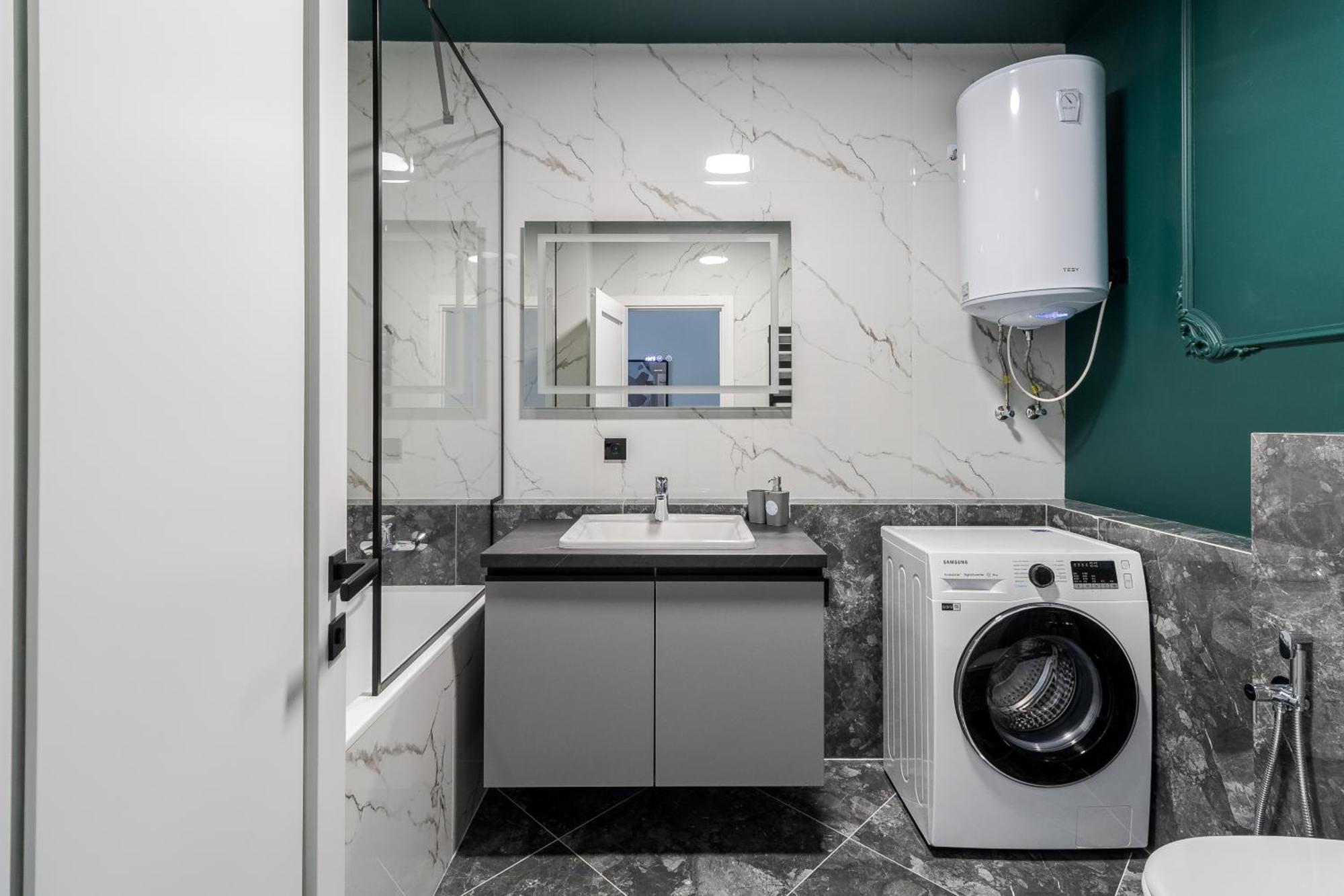 77 Views Apartments By Inshi Lviv Extérieur photo
