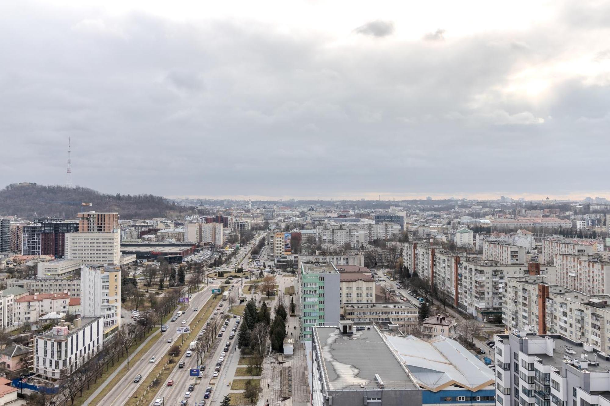 77 Views Apartments By Inshi Lviv Extérieur photo