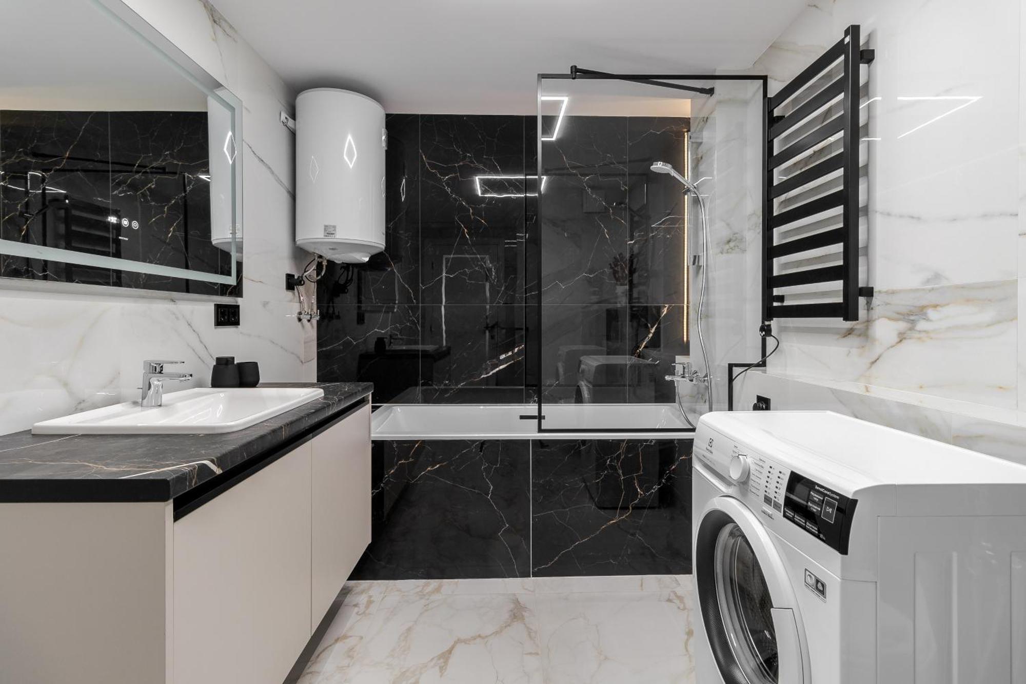 77 Views Apartments By Inshi Lviv Extérieur photo