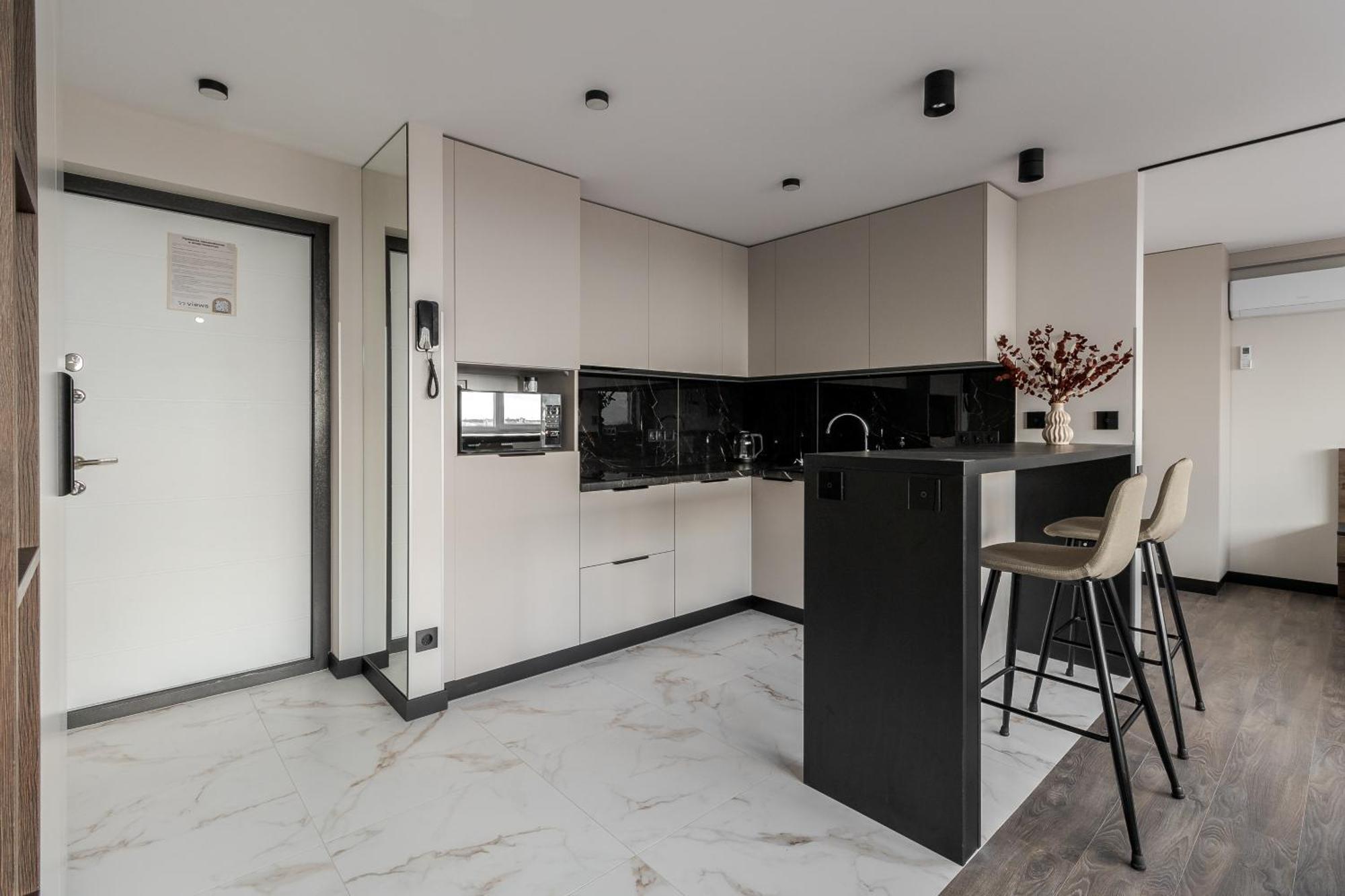 77 Views Apartments By Inshi Lviv Extérieur photo