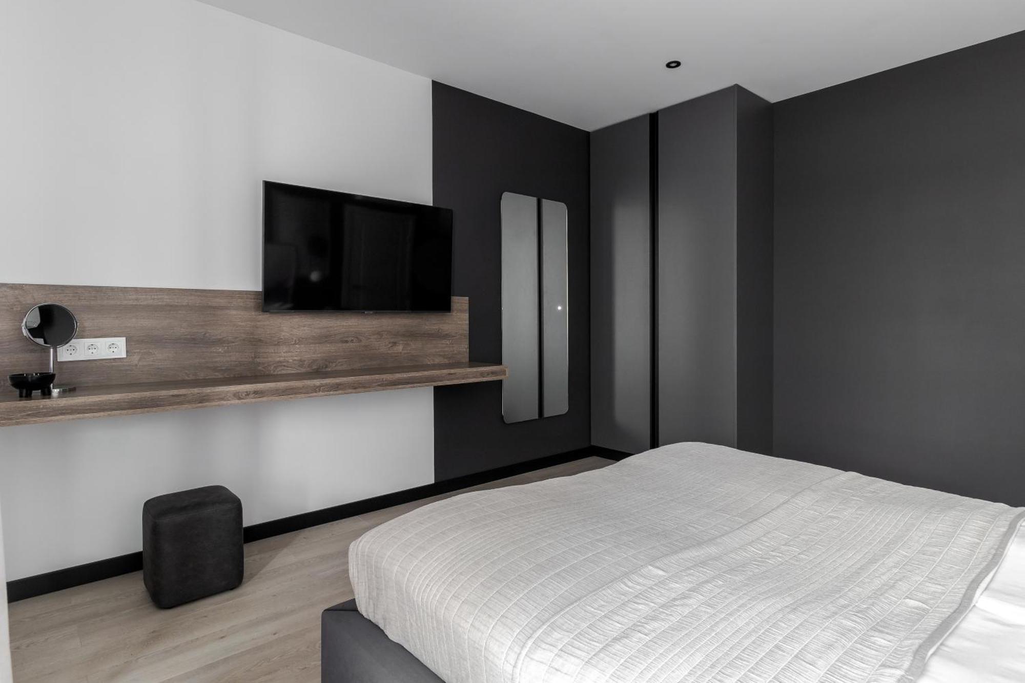 77 Views Apartments By Inshi Lviv Extérieur photo